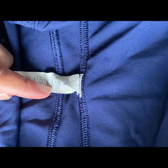 Lululemon Mesh Panel Pant - Picture 6 of 7